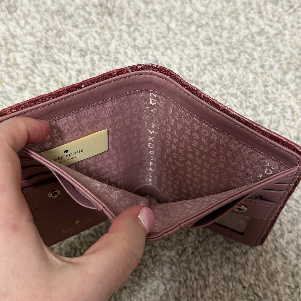 Kate Spade Tellie Bifold Wallet Seton Drive in Dusty Peony - Picture 8 of 8